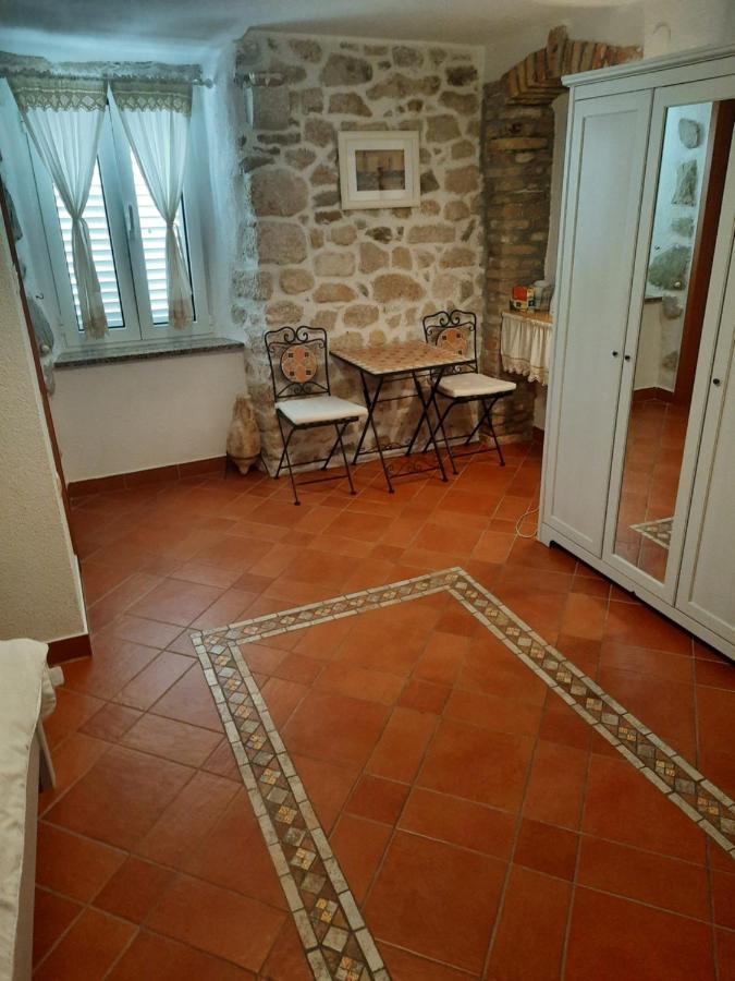 Room Ivana Rab Town Exteriör bild