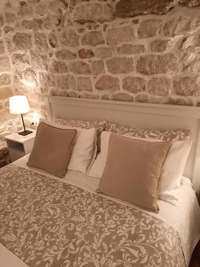Room Ivana Rab Town Exteriör bild